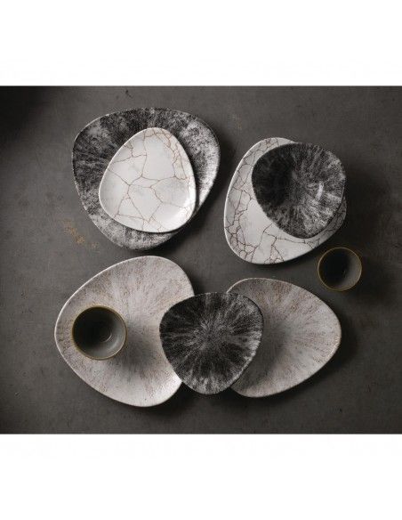 Assiettes triangulaires Churchill Studio Prints Kintsugi Agate Grey Lotus 254mm (Lot de 12)