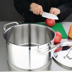 Braisière inox avec couvercle Nisbets Essentials 24 cm 2