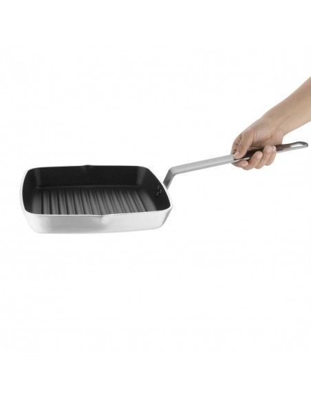 Poêle antiadhésive carrée fond rainuré Vogue 240mm