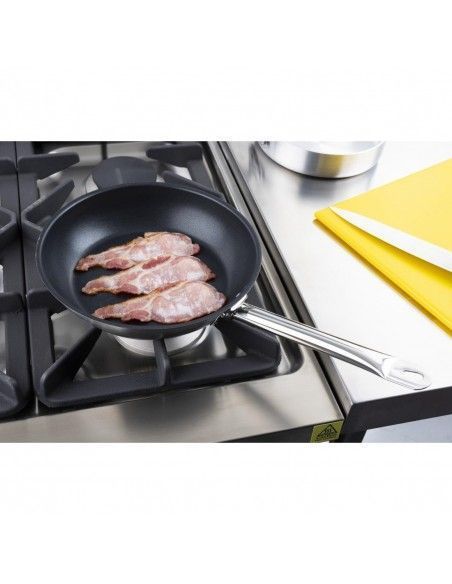 Poêle antiadhésive en inox Vogue Téflon Platinum Plus 240 mm