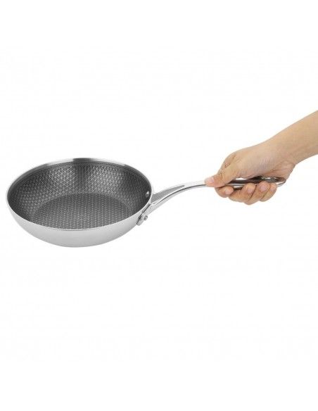 Sauteuse en inox avec revêtement Tri-Shield Vogue 20cm