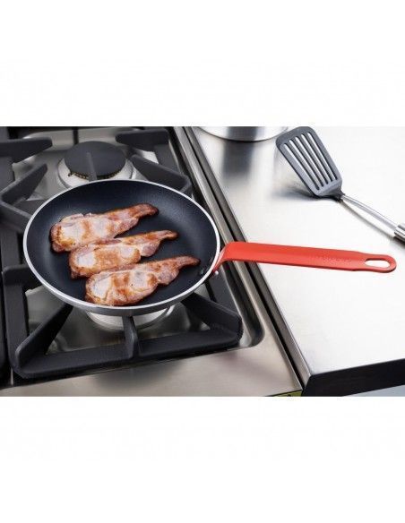 Poêle en aluminium antiadhésive Hygiplas Teflon Platinum Plus avec poignée rouge 24cm