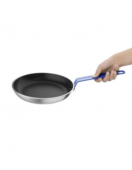 Poêle en aluminium antiadhésive Hygiplas Teflon Platinum Plus avec poignée bleue 24cm
