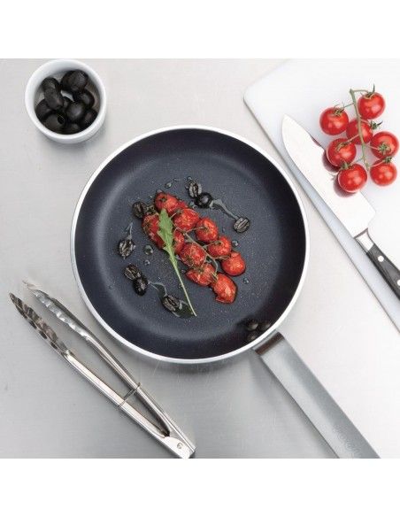 Poêle antiadhésive en aluminium Vogue Teflon Platinum Plus 240mm