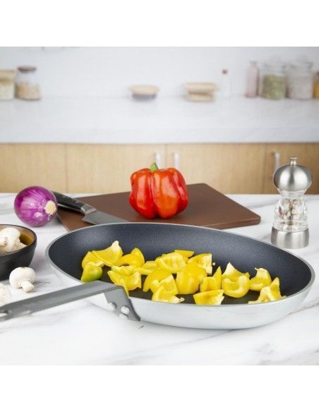Poêle ovale en aluminium antiadhésive Vogue Teflon Platinium Plus 360mm