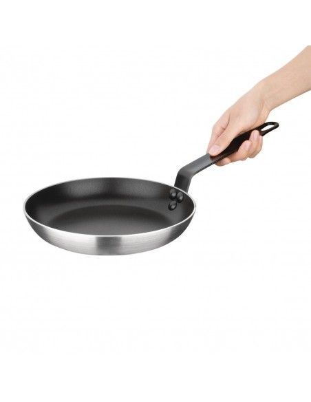 Poêle aluminium antiadhésive induction Téflon Nisbets Essentials 24 cm