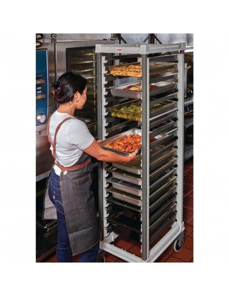 Grande échelle Camshelving Cambro 18 x GN 1/1