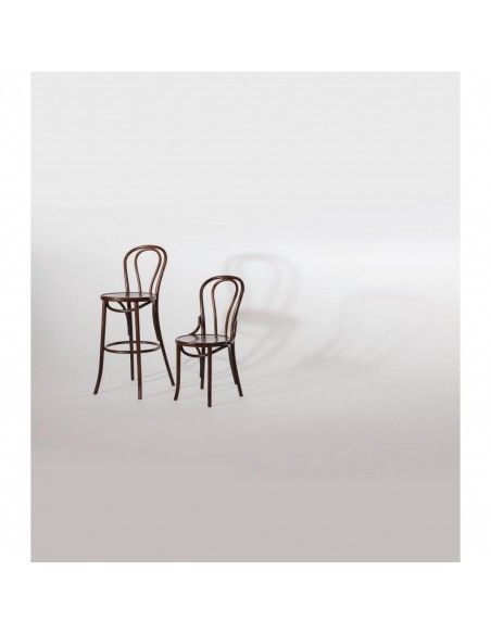 Chaises bistrot en bois courbé Fameg finition noyer