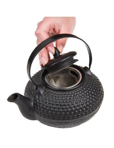 Théière orientale à picots