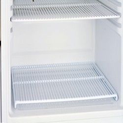 Grille rilsanisée, inférieure, armoires WR-PV60… & WR-PG61…